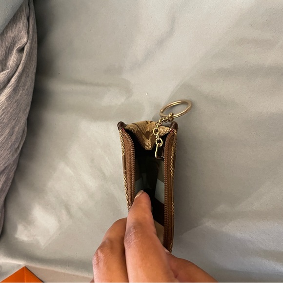 Coach small wallet with key ring - Picture 3 of 4